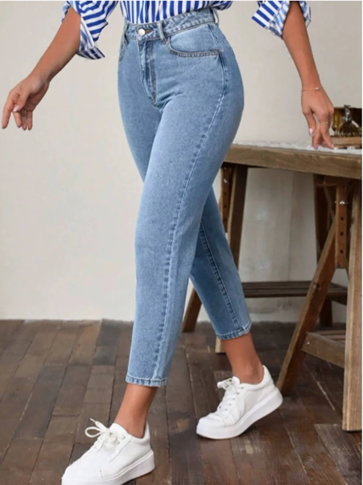 Classic High-Rise Skinny Jeans